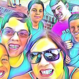 Meet your Posher, Milagros